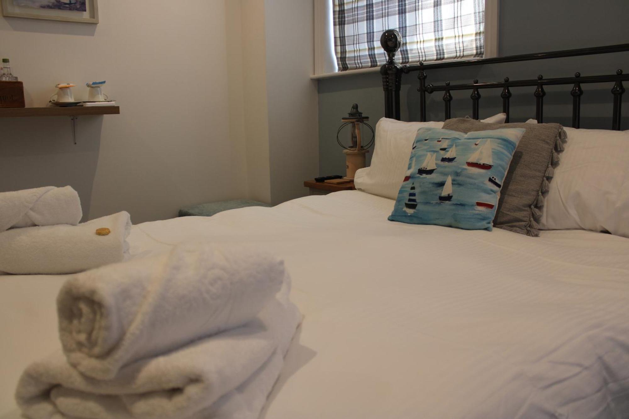 Bed and Breakfast The White Lion Ventnor Exterior foto
